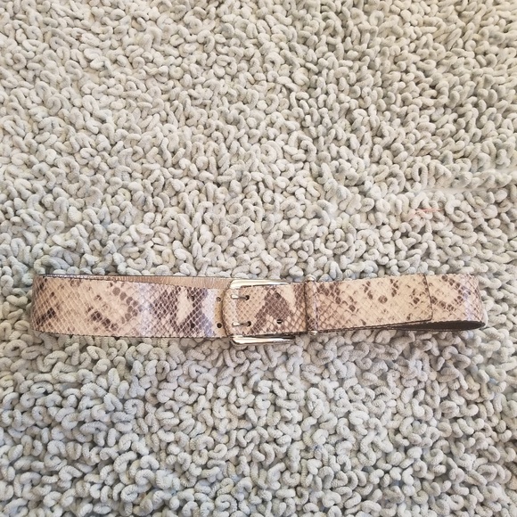 Michael kors belts - Picture 3 of 3